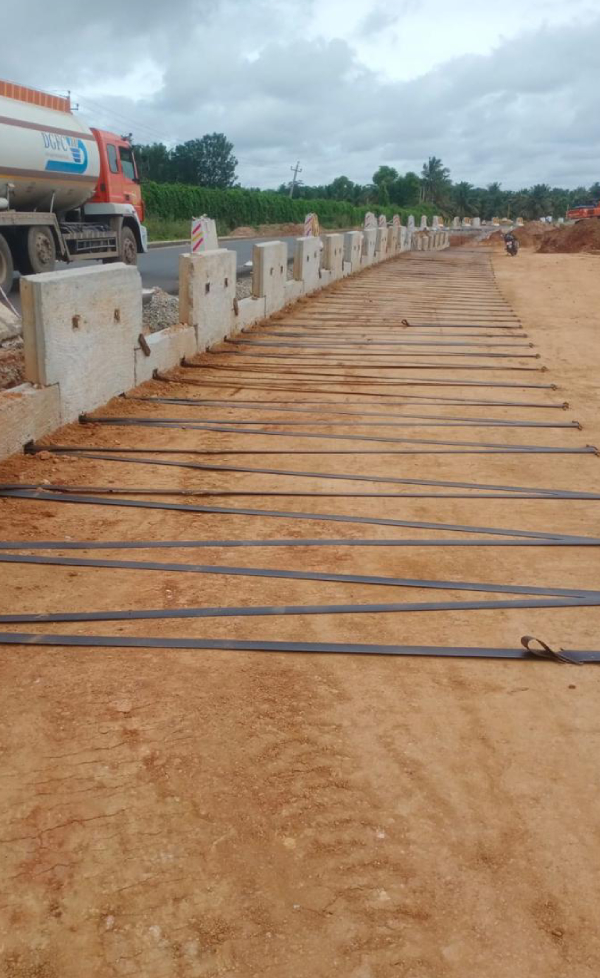 Geostraps Installation