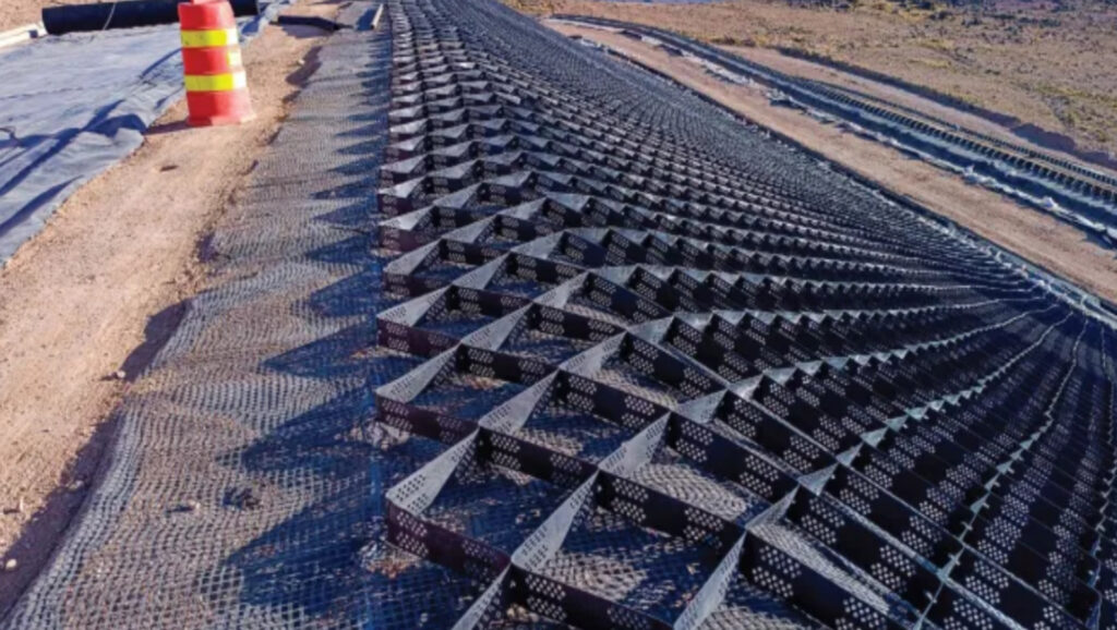 Geocells Installation